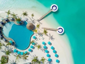 hotels-Maldives-Kandima-110876331-result-e44c25902450a1277b9e6c18ffbb1521.jpg