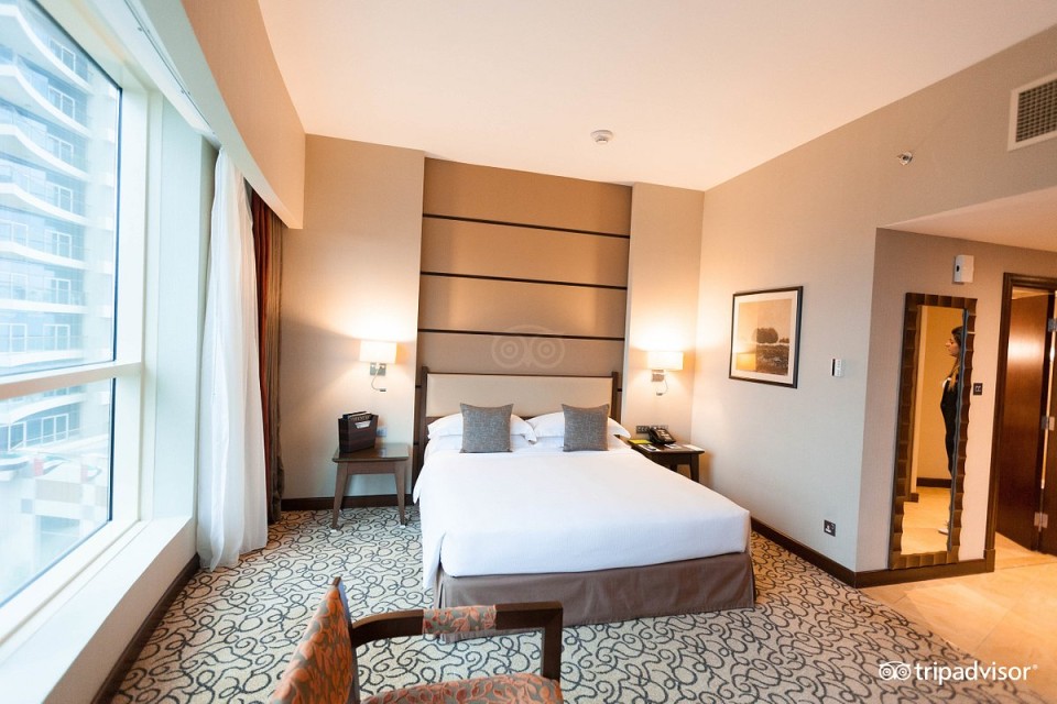hotels-dubai-Khalidia-Palace-classic-room-with-balcony--v49667-26ba2c9637d85cfabc7a35aea816c669.jpg