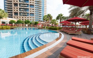 hotels-dubai-Khalidia-Palace-pool--v4966748-bb880fb51c6b9371b902060267e97128.jpg