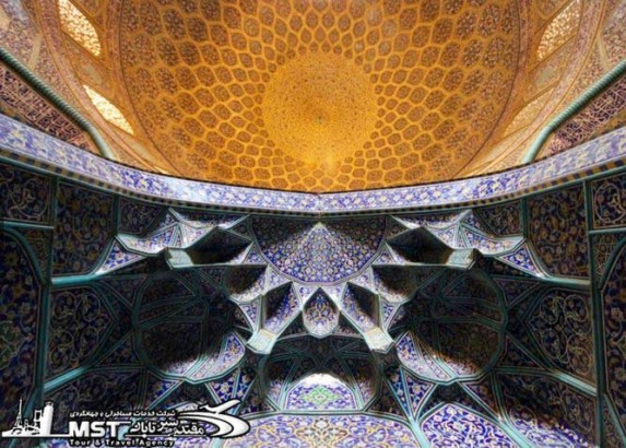 چند بنای معروف جهانی ایران به گزارش T+L Daily