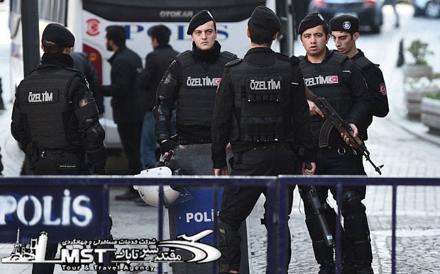 انفجار بمب در استانبول به همراه 25 کشته و زخمی