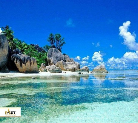معرفی ۱۰ جزیره زیبا و رویایی اندونزی