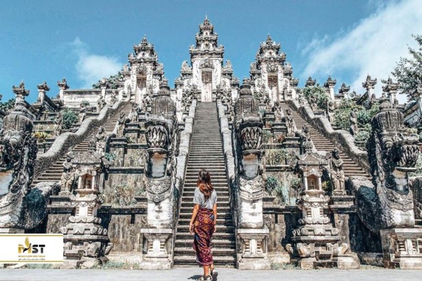 ۲۵ فعالیت جالب با رتبه برتر در بالی (بخش سوم)