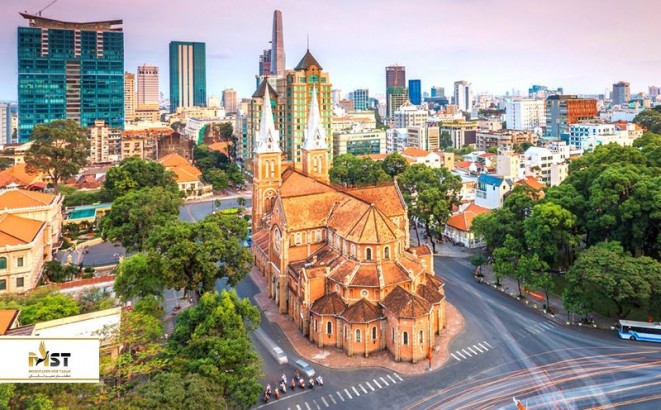 کلیسای نوتردام سایگون در هوشی مین ویتنام
