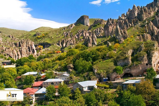گردش در شهر زیبای گوریس ارمنستان