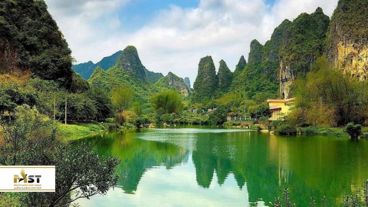طبیعت‌گردی در دل زیباترین برکه‌های چین 