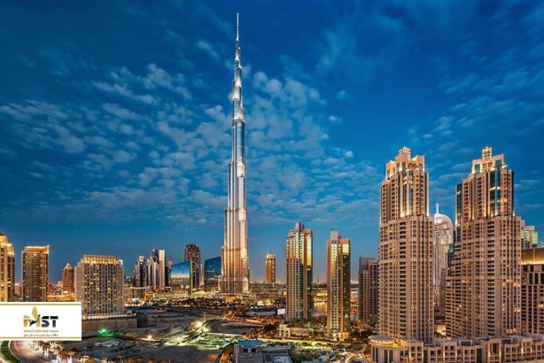 تجربه رفتن بر فراز برج خلیفه در دبی