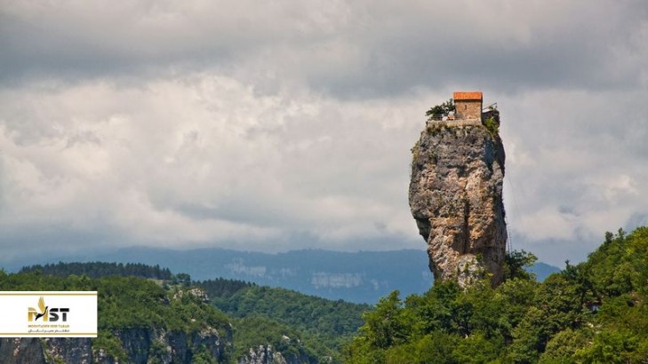 معرفی کلیسای صخره‌ای گرجستان