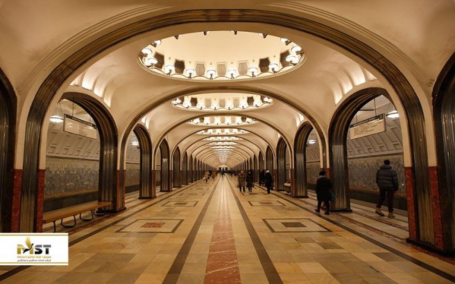 گردش هنرمندانه در متروی مسکو