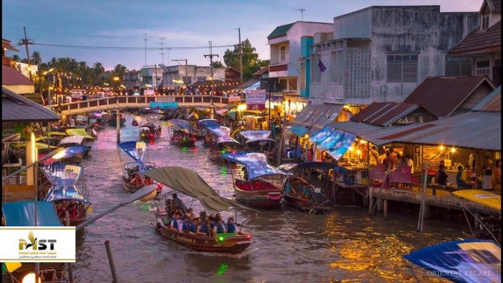 ۸ دلیل برای بازدید از بازار شناور آمپاوا در نزدیکی بانکوک