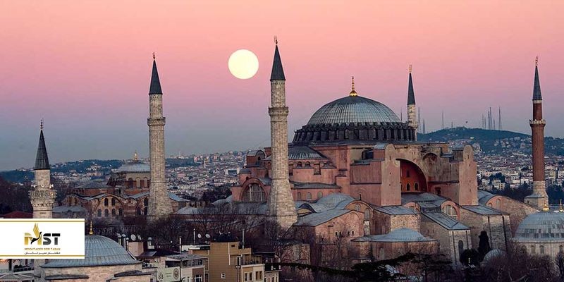 برنامه‌های کاربردی و ضروری در سفر به ترکیه