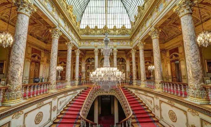 راهنمای کامل کاخ دولما باغچه استانبول راهنمای کامل کاخ دولما باغچه استانبول