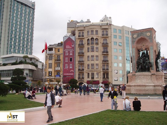 نزدیک‌ترین مراکز خرید میدان تکسیم، استانبول
