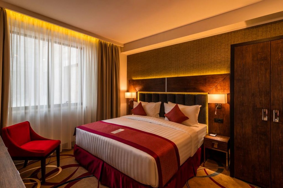 hotels-Armenia-Yerevan-Ramada-by-Wyndham-219703830-26ba2c9637d85cfabc7a35aea816c669.jpg