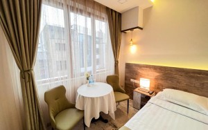 hotels-Armenia-Yerevan-Regard-424628820-bb880fb51c6b9371b902060267e97128.jpg