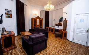 hotels-Baku-Malakan-Nizami-439741594-bb880fb51c6b9371b902060267e97128.jpg