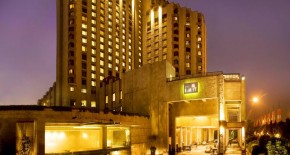 هتل The LaLiT New Delhi بمبئی