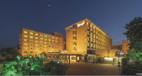 هتل Clarks Shiraz آگرا