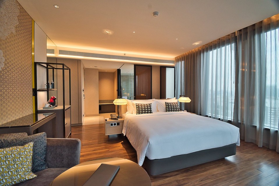 hotels-Malaysia-Kuala-LAmpur-EQ-premier-room-(1)-26ba2c9637d85cfabc7a35aea816c669.jpg