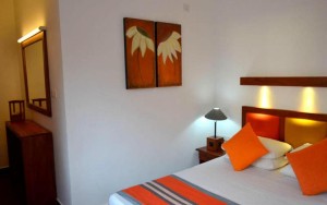 hotels-Sri-Lanka-Negombo-Golden-Star-Beach-226156006-bb880fb51c6b9371b902060267e97128.jpg