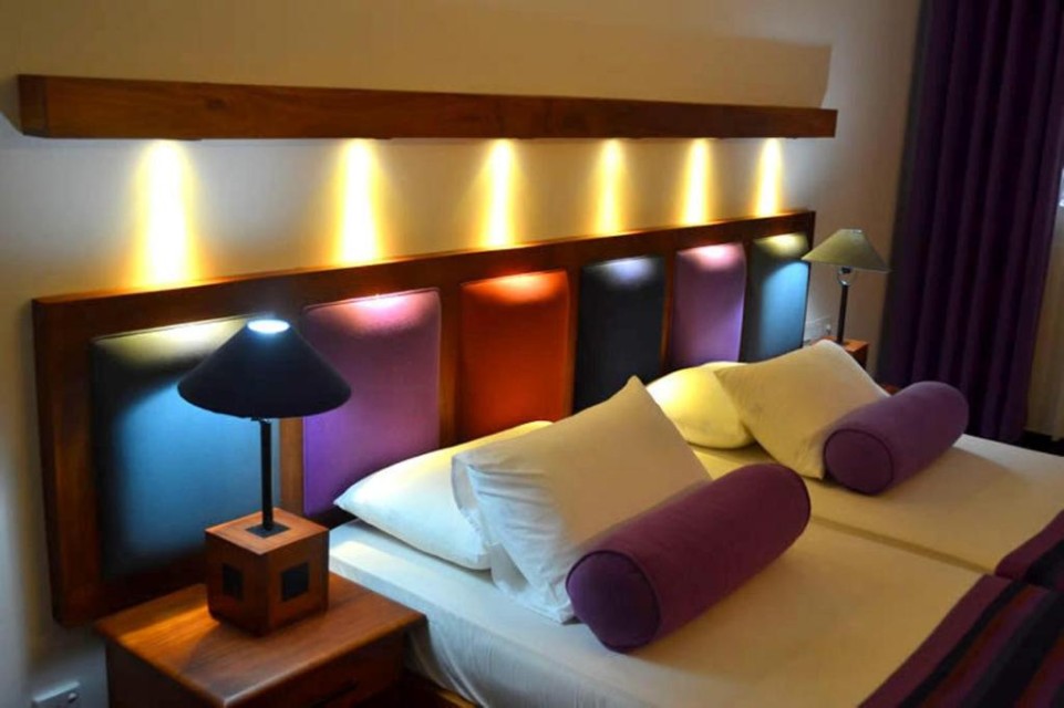 hotels-Sri-Lanka-Negombo-Golden-Star-Beach-226156035-26ba2c9637d85cfabc7a35aea816c669.jpg