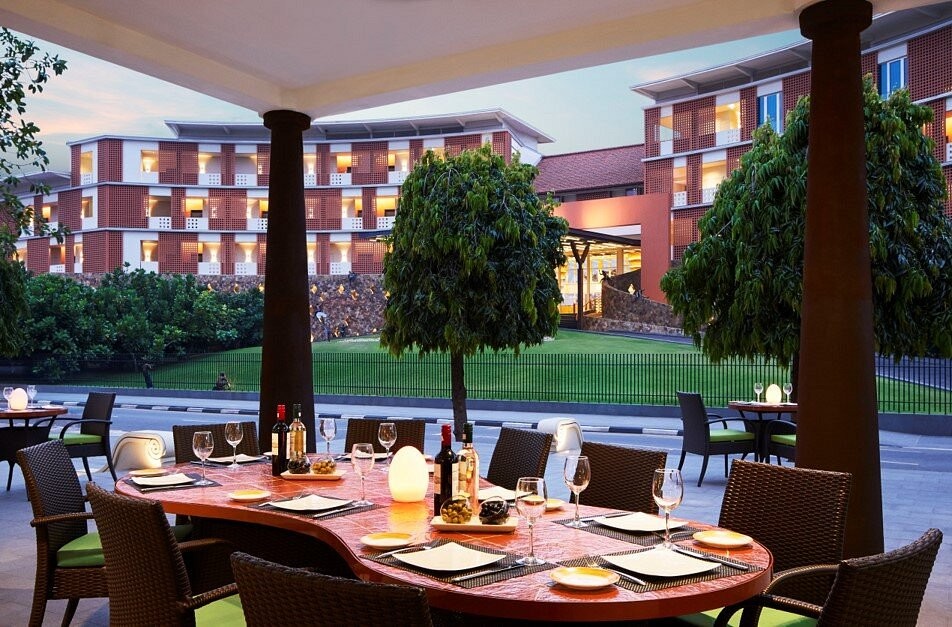 hotels-Sri-Lanka-Negombo-Sentido-Heritance-the-banyan-opposite-heritance-(2)-26ba2c9637d85cfabc7a35aea816c669.jpg