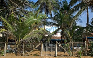 hotels-Sri-Lanka-Negombo-Star-Beach-Guest-House-het-hotel-vanaf-het-strand-bb880fb51c6b9371b902060267e97128.jpg
