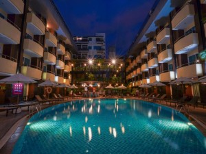 hotels-Thailand-Pattaya-Baron-Beach-266029808-e44c25902450a1277b9e6c18ffbb1521.jpg