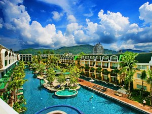 hotels-Thailand-Phuket-Graceland-Resort-16630392-e44c25902450a1277b9e6c18ffbb1521.jpg