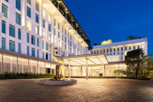 hotels-Thailand-Phuket-Ramada-Plaza-by-Wyndham-Chao-Fah-326860442-e44c25902450a1277b9e6c18ffbb1521.jpg