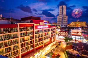 hotels-Thailand-Phuket-Sleep-with-Me-Design-203546718-e44c25902450a1277b9e6c18ffbb1521.jpg