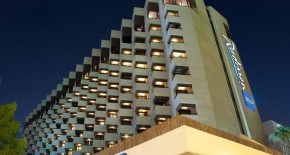هتل Radisson Blu دبی