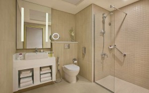 hotels-dubai-hotel-doubleTree-by-hilton-jumeirah-beach-dubai-guest-room-bath-(1)-bb880fb51c6b9371b902060267e97128.jpg