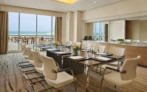 hotels-dubai-hotel-doubleTree-by-hilton-jumeirah-beach-dubai-meeting-room-bb880fb51c6b9371b902060267e97128.jpg