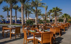 hotels-dubai-hotel-doubleTree-by-hilton-jumeirah-beach-dubai-restaurant-(1)-bb880fb51c6b9371b902060267e97128.jpg