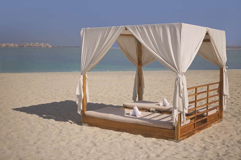 hotels-dubai-hotel-doubleTree-by-hilton-jumeirah-beach-dubai-spa-26ba2c9637d85cfabc7a35aea816c669.jpg