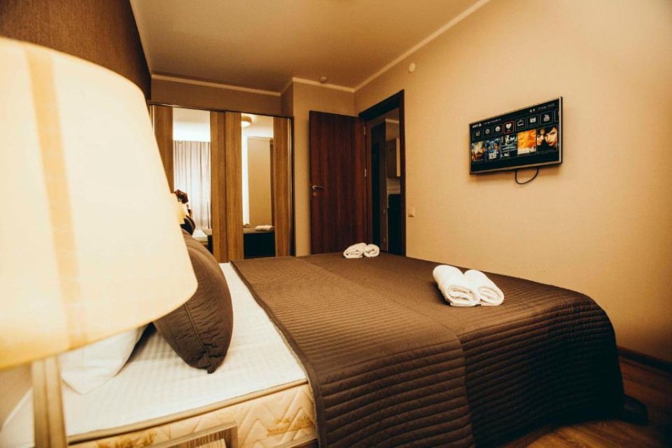hotels-georgia-batumi-Panorama-Sea-Tower-138606758-26ba2c9637d85cfabc7a35aea816c669.jpg
