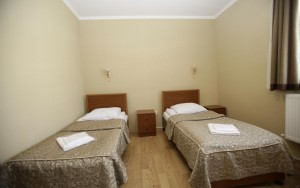 hotels-georgia-tbilisi-Eurasia-Hotel-اتاق۲-bb880fb51c6b9371b902060267e97128.jpg