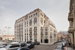 hotels-georgia-tbilisi-Gallery-Palace-125164787-e44c25902450a1277b9e6c18ffbb1521.jpg