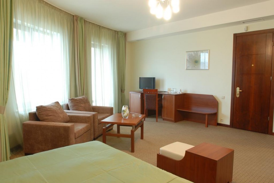 hotels-georgia-tbilisi-Hotel-Vedzisi-اتاق۱۲-26ba2c9637d85cfabc7a35aea816c669.jpg