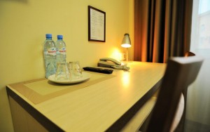 hotels-georgia-tbilisi-Tbilotel-Hotel-اتاق۶-bb880fb51c6b9371b902060267e97128.jpg