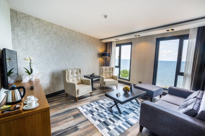 هتل رویال اکسیس سوییتس ترابزون Hotel Royal Axis Suites Trabzon مقتدر سیر