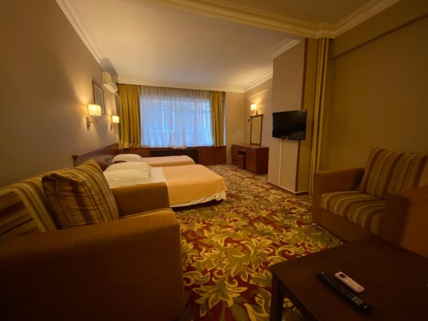 hotels-turkey-istanbul-Monopol-310644394-26ba2c9637d85cfabc7a35aea816c669.jpg