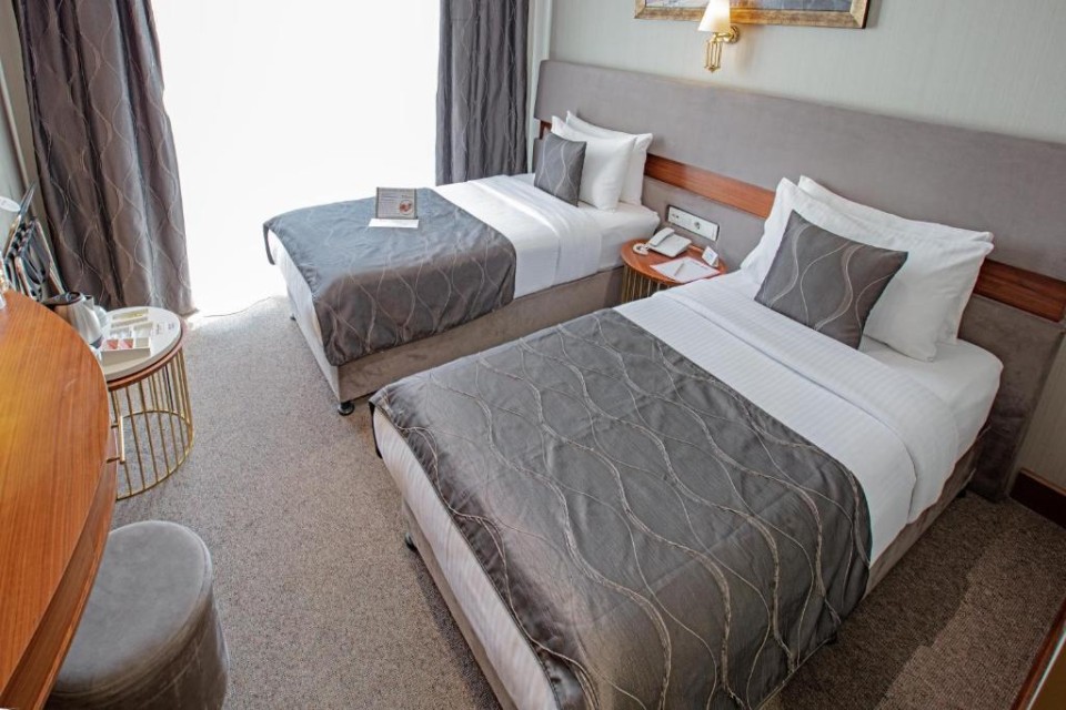 hotels-turkey-istanbul-Nowy-Efendi-183089729-26ba2c9637d85cfabc7a35aea816c669.jpg