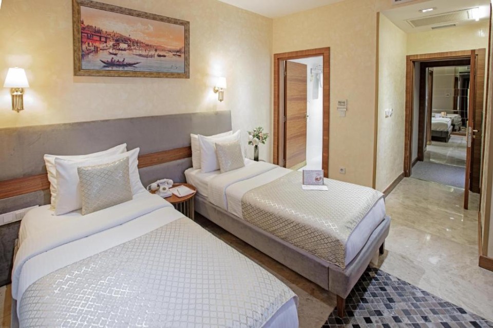 hotels-turkey-istanbul-Nowy-Efendi-183121128-26ba2c9637d85cfabc7a35aea816c669.jpg