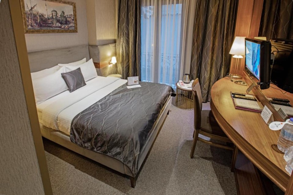 hotels-turkey-istanbul-Nowy-Efendi-183121147-26ba2c9637d85cfabc7a35aea816c669.jpg