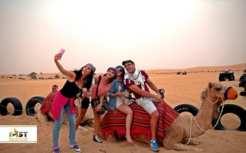 شترسواری در صحراهای دبی