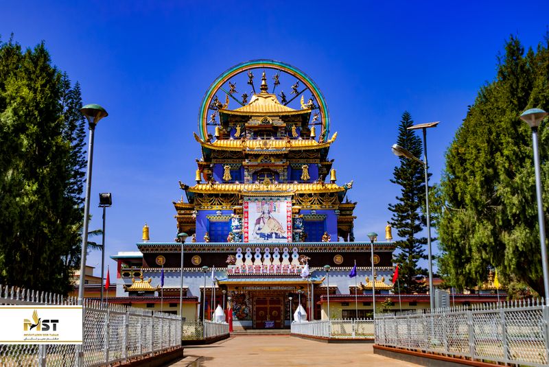 صومعه Namdroling Nyingmapa Tibetan