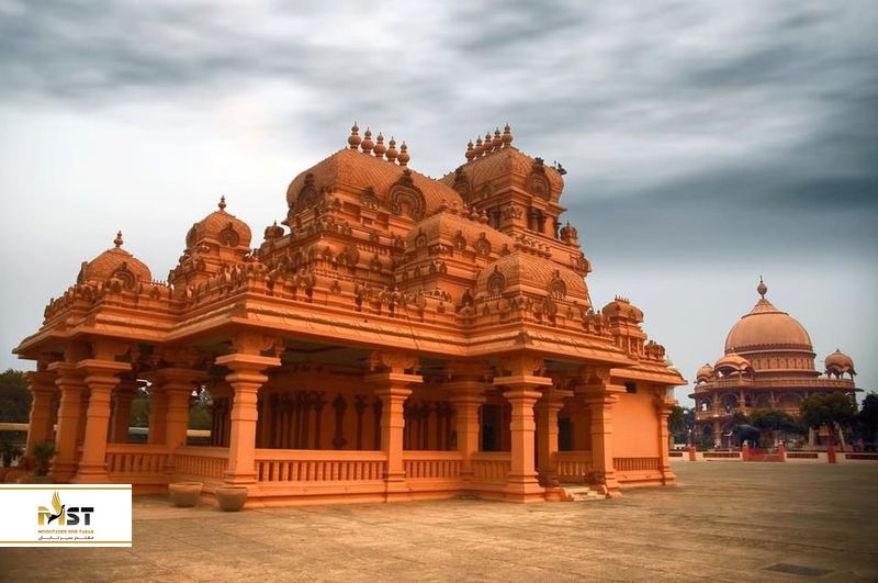 Chhatarpur Temple