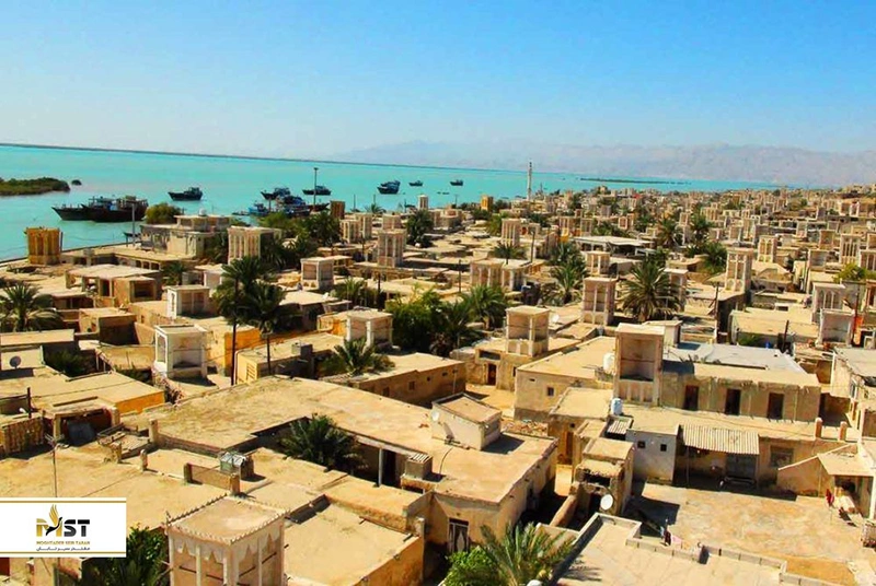 روستای لافت – بادگیرها و معماری سنتی